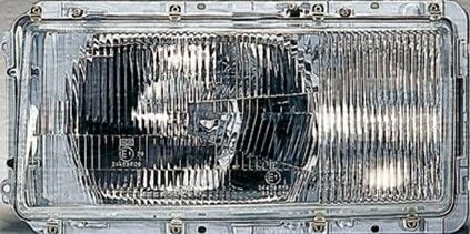 Mercedes 0303 Sol Far Camı